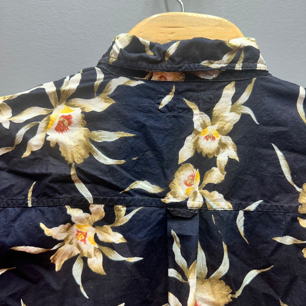 Le Shark Hawaiian Shirt Mens Medium Black Floral Aloha Button Up Cotton Tropical - Picture 10 of 11
